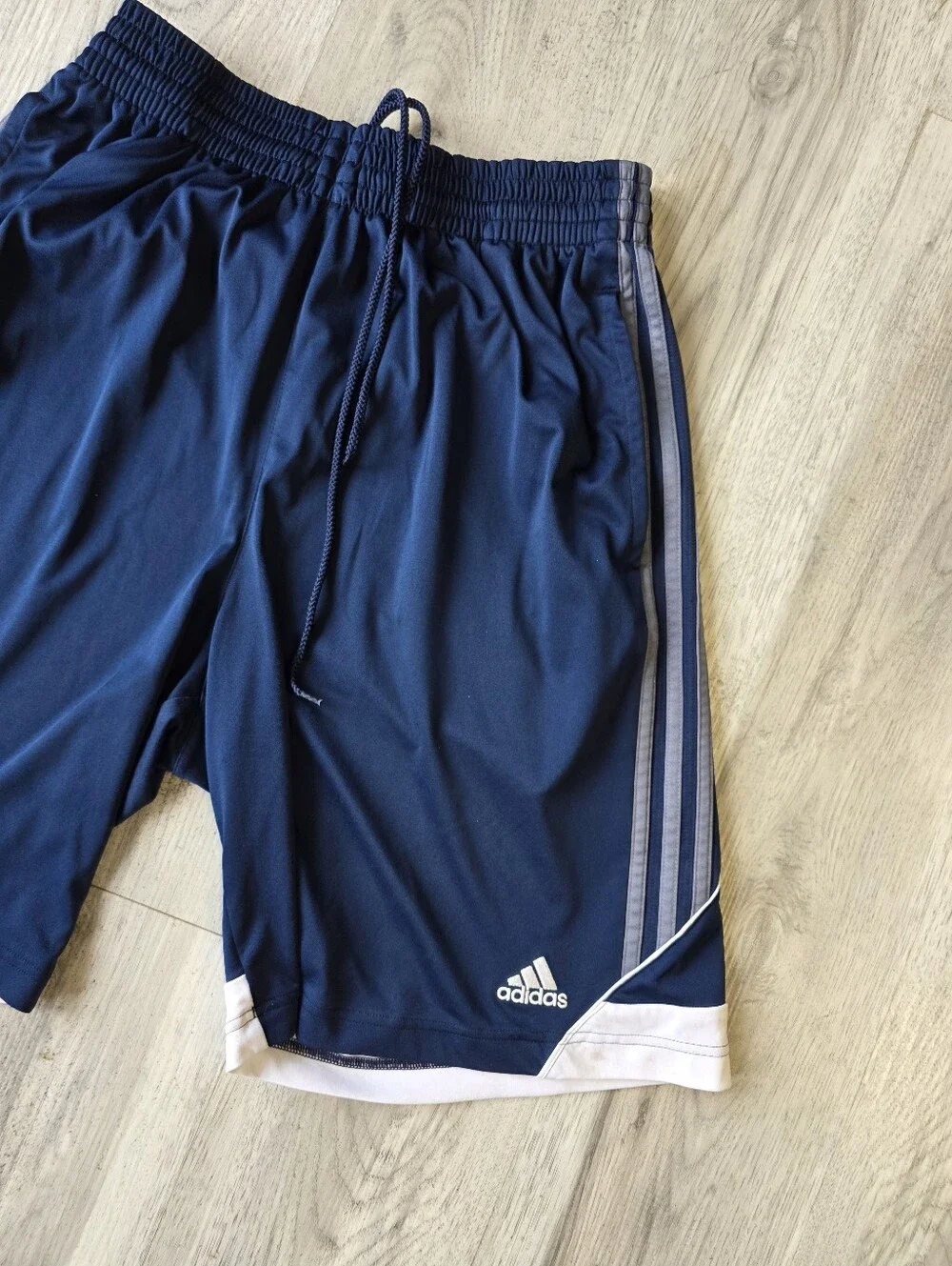 Adidas ClimaLite Mens Athletic Shorts Large Navy Blue 3 Stripe Drawstring